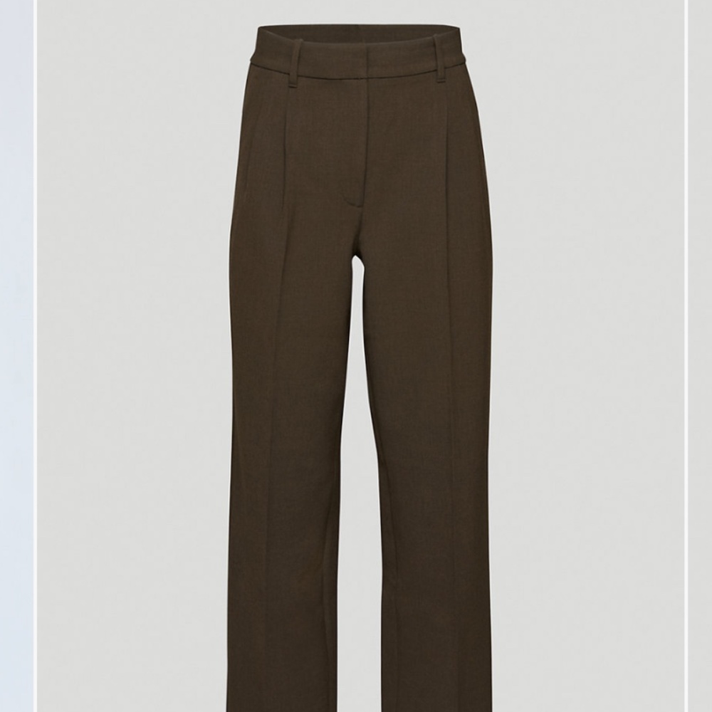 Aritzia effortless pant